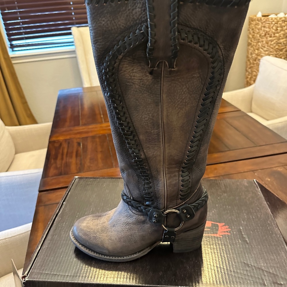 Freebird Clover Boots